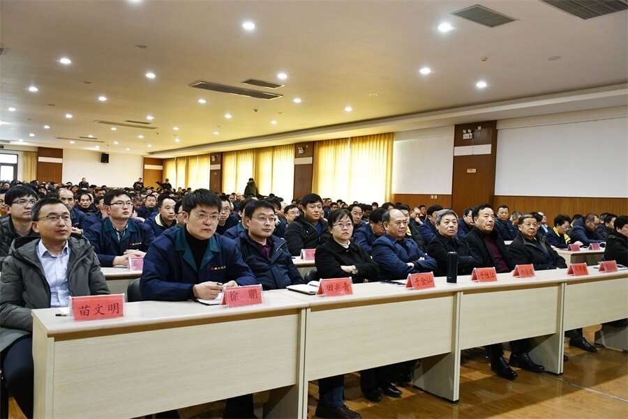 威力工具集團(tuán)2019年度職工大會(huì)順利召開(kāi)(圖8) 威力工具集團(tuán)2019年度職工大會(huì)順利召開(kāi)(圖8)