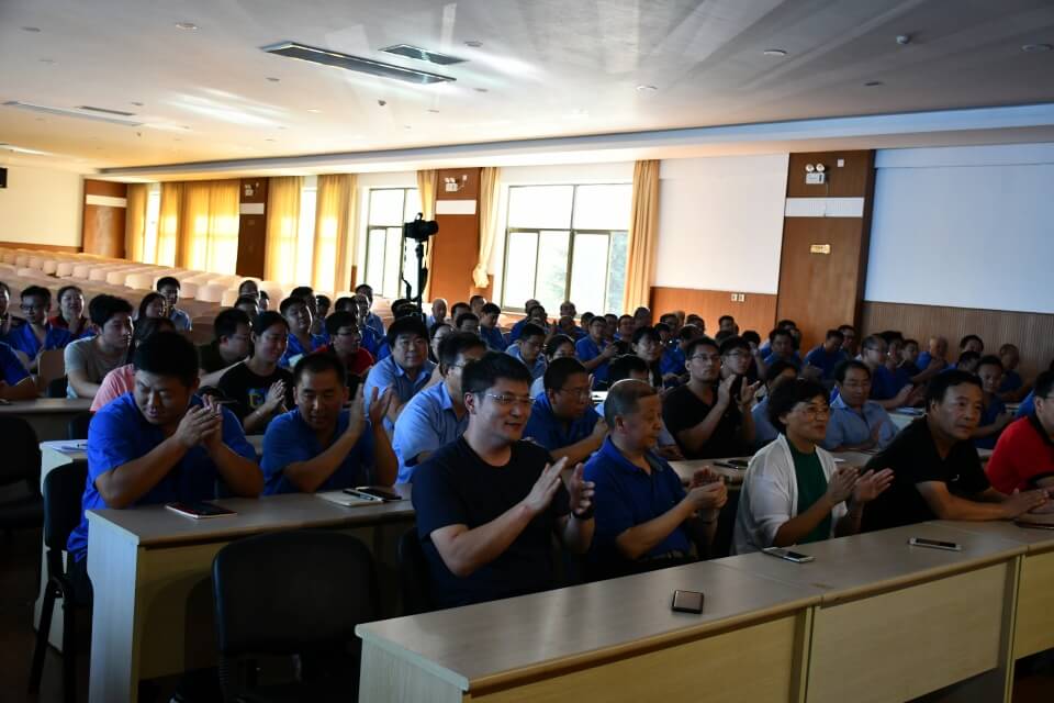 表彰先進，創(chuàng)新前行——威力創(chuàng)新項目總結(jié)表彰大會(圖3)