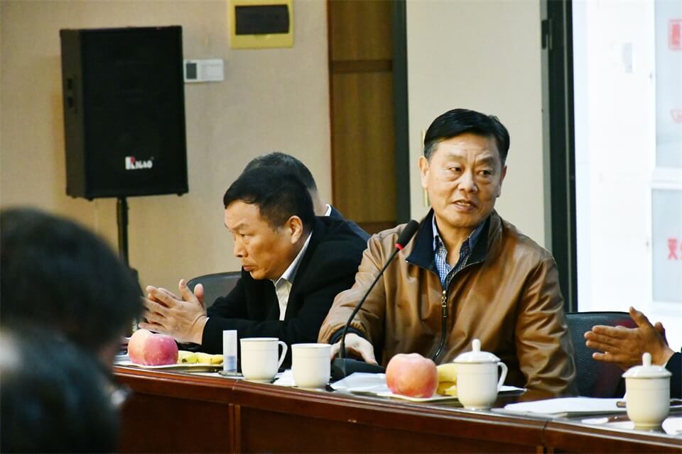 全國(guó)工具五金標(biāo)準(zhǔn)化分技術(shù)委員會(huì)換屆大會(huì)在威力集團(tuán)舉行(圖6) 全國(guó)工具五金標(biāo)準(zhǔn)化分技術(shù)委員會(huì)換屆大會(huì)在威力集團(tuán)舉行(圖6)