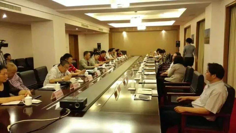 中國對外交流協(xié)會5.jpg 中企合作與國防交流委員會領(lǐng)導一行蒞臨威力工具集團調(diào)研(圖5)