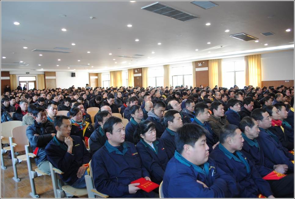 DSC_0077.jpg 2015年終職工代表大會圓滿召開(圖5)