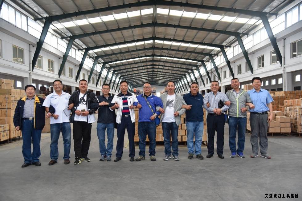 甘肅、青海優(yōu)秀經(jīng)銷商蒞臨威力集團參觀考察(圖13)