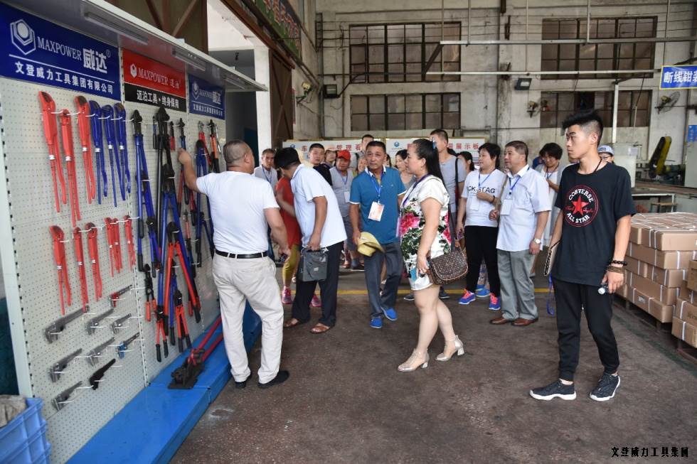 淄博參觀_07.jpg 祥鴻物資公司經(jīng)銷商參觀威力集團(tuán)(圖5)