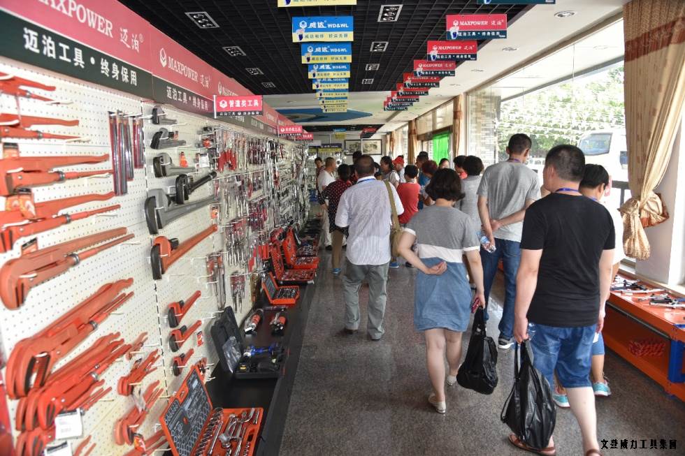 淄博參觀_17.jpg 祥鴻物資公司經(jīng)銷商參觀威力集團(tuán)(圖16)