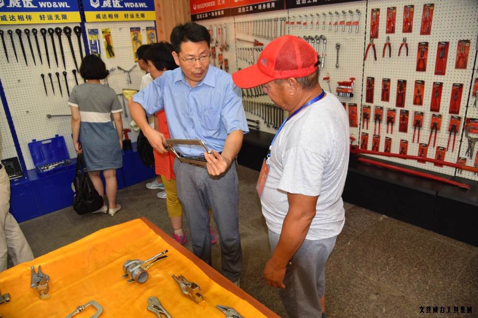 淄博參觀_16.jpg 祥鴻物資公司經(jīng)銷商參觀威力集團(tuán)(圖15)