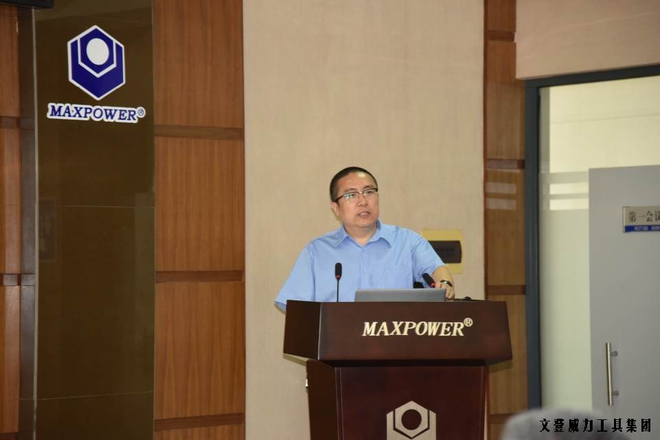 媒體團(tuán)_38.JPG 威力工具集團(tuán)媒體推介會(huì)成功舉辦(圖6)